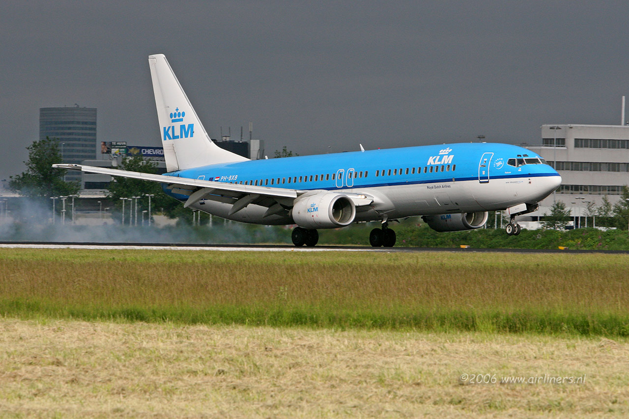 --KLM-PH-BXB