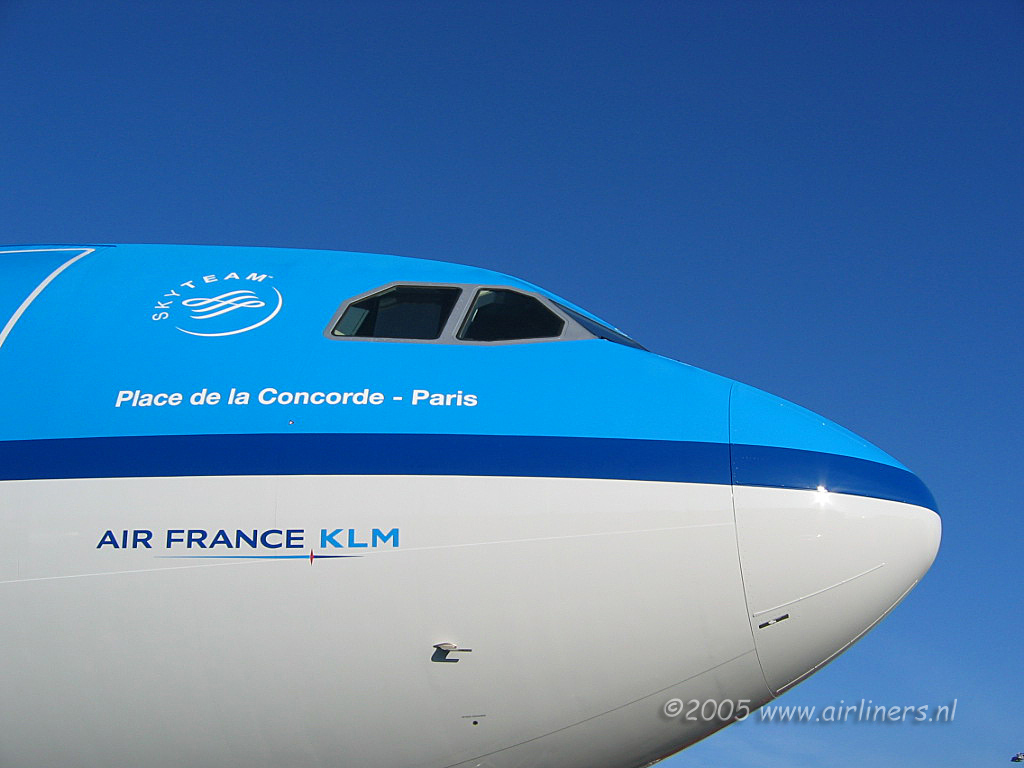 -KLM-PH-AOC